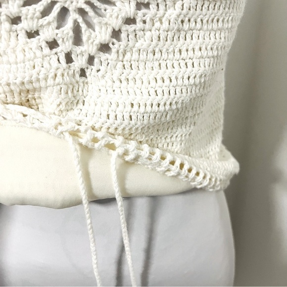 Say What? Women’s Ivory Large Crochet Knit Crop Top Sleeveless Drawstring EUC - Picture 4 of 7